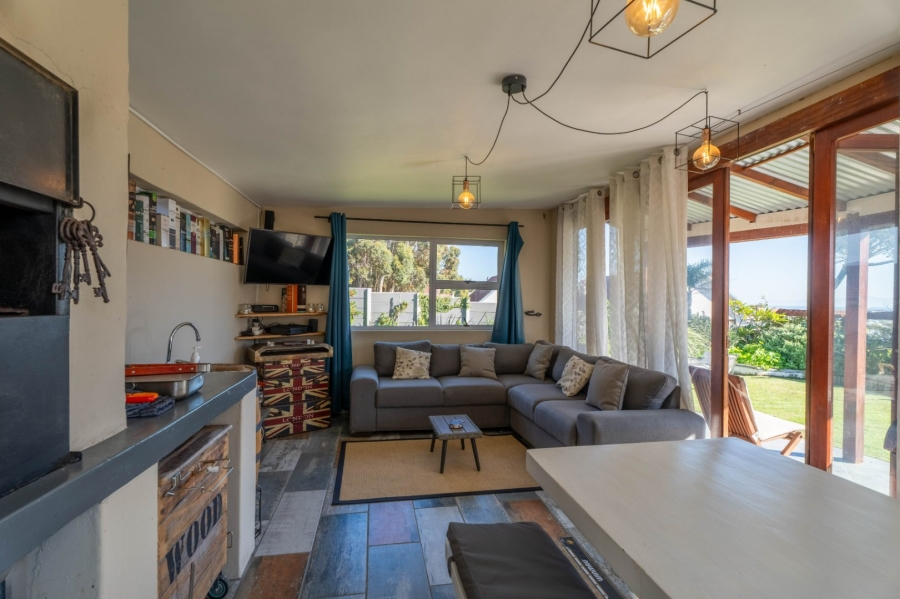 3 Bedroom Property for Sale in Mountainside Western Cape